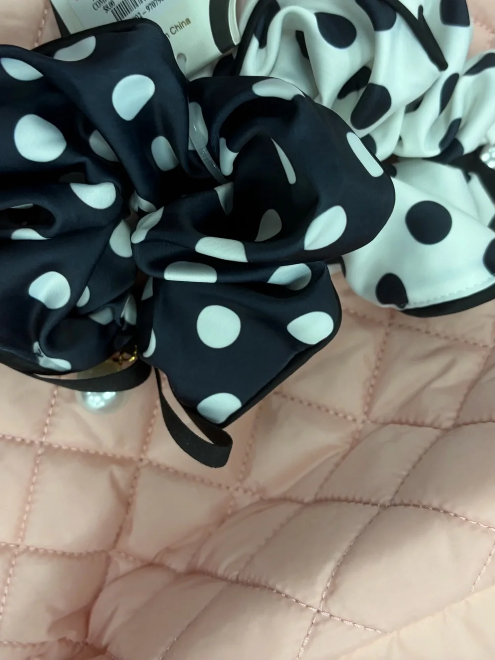 NWT ⚜️🖤⚜️ Piper K Polka Dot Bow Satin Hair Scrunchies Set of 2